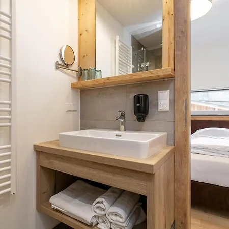 Apartment Apart33 1-27