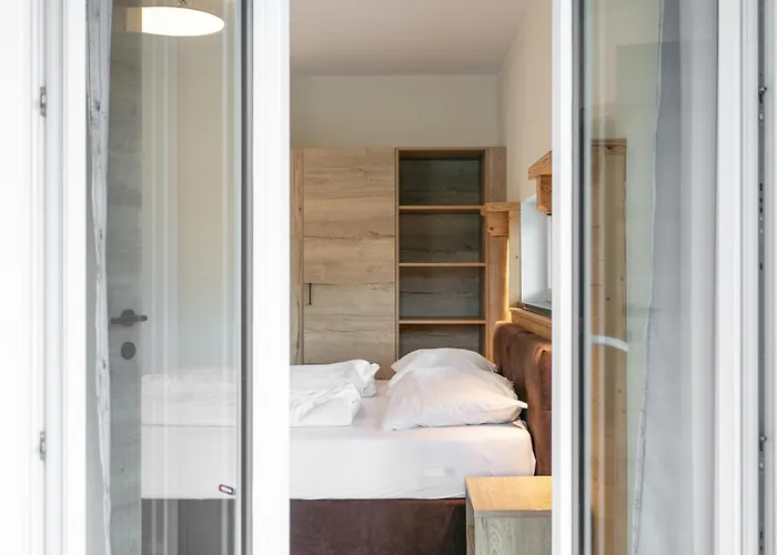 Apartment Apart33 1-27 *